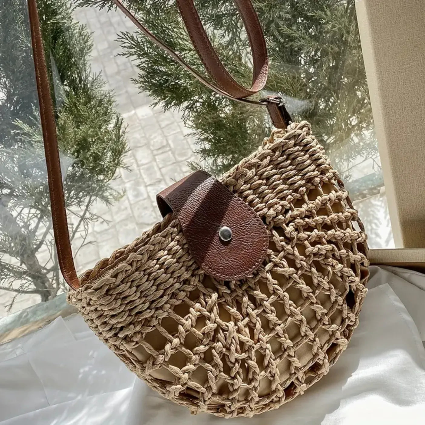 Marina Round Rattan Bag
